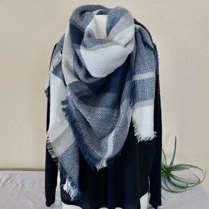 Blue & White Plaid Blanket Scarf